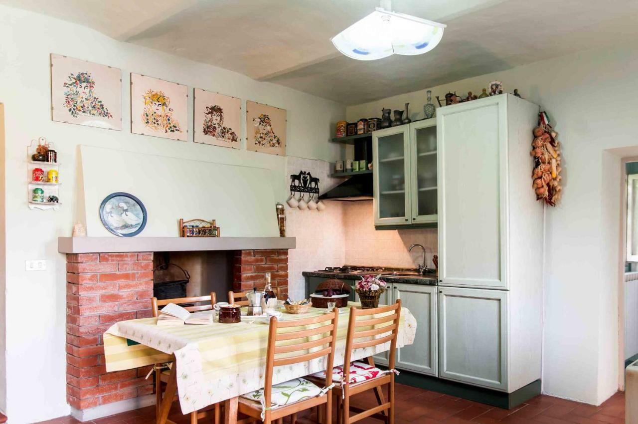 Agriturismo Corboli Vernio Bagian luar foto